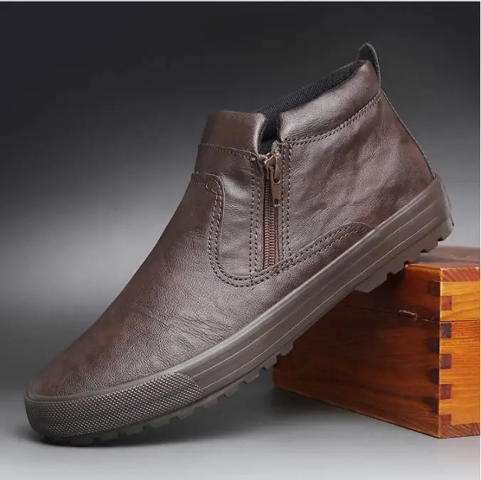 High-top casual shoes zipper Korean version of the trend of shoes British leather face personality to help casual shoes
High-top casual shoes zipper Korean version of the trend of shoes British leather face personality to help casual shoes