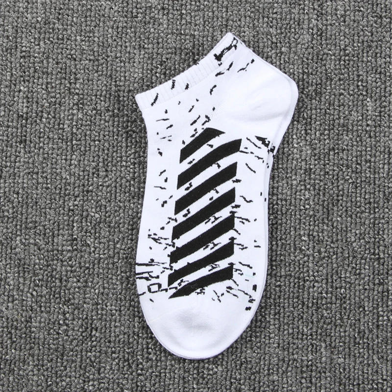 Hyrax trends Women's and men's outdoor fashion tide socks Short tube design Stylish designer socks Outdoor fashion tide socks
Hyrax trends Women's and men's outdoor fashion tide socks Short tube design Stylish designer socks Outdoor fashion tide socks