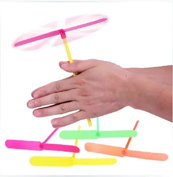 Flying fairy, handcuffs, plastic bamboo basket, classic traditional nostalgic children's toys.1 random delivery
Flying fairy, handcuffs, plastic bamboo basket, classic traditional nostalgic children's toys.1 random delivery