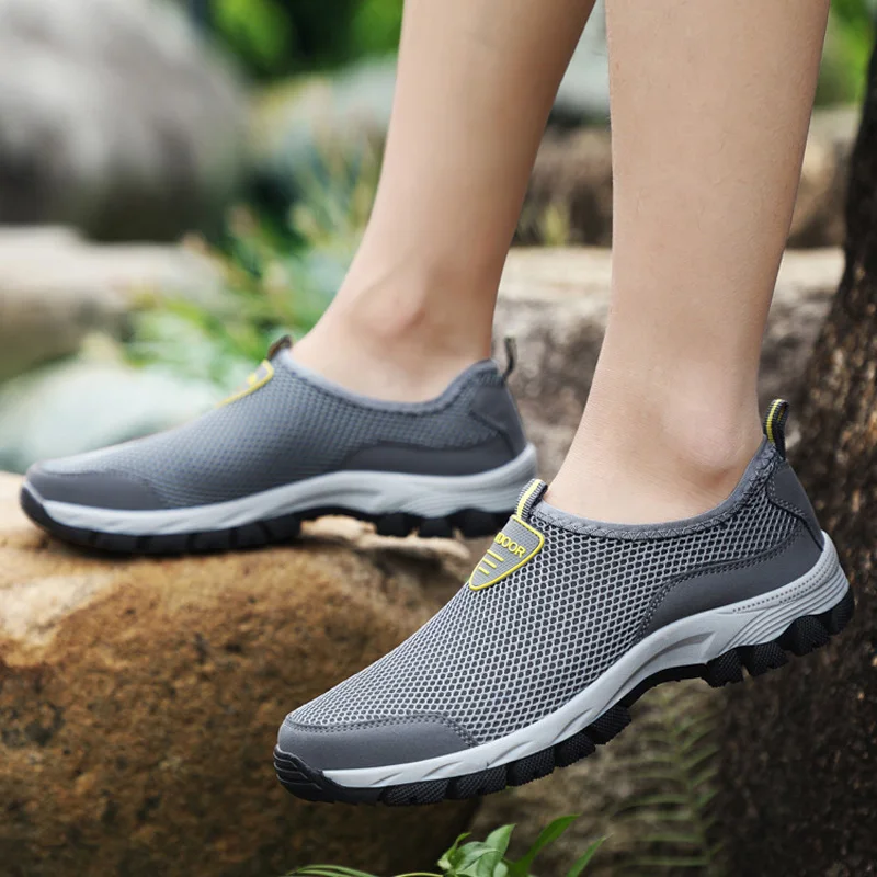 New Men Shoes Fashion Sneakers Men Casual Shoes Slip-on Breathable Mesh Shoes Men Sneakers Trainers Zapatos Hombre Size 39-48 
New Men Shoes Fashion Sneakers Men Casual Shoes Slip-on Breathable Mesh Shoes Men Sneakers Trainers Zapatos Hombre Size 39-48