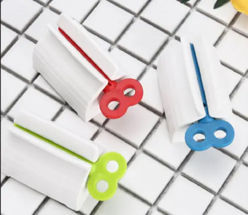 Bathroom Products Toothpaste Squeezers Cute Rolling Squeezer Toothpaste Dispenser Tube Partner Stand Hanging Holder
Bathroom Products Toothpaste Squeezers Cute Rolling Squeezer Toothpaste Dispenser Tube Partner Stand Hanging Holder