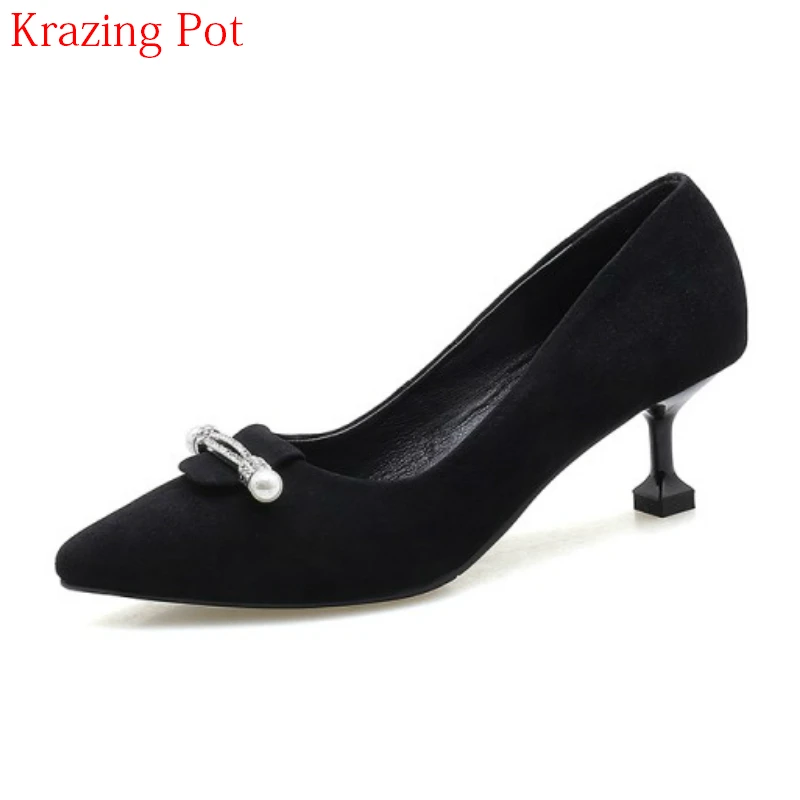 2018 Kid Suede High Heels Shallow Party Pointed Toe Elegant Women Pumps Crystal Pearl Decorations Office Lady Wedding Shoes L88
2018 Kid Suede High Heels Shallow Party Pointed Toe Elegant Women Pumps Crystal Pearl Decorations Office Lady Wedding Shoes L88