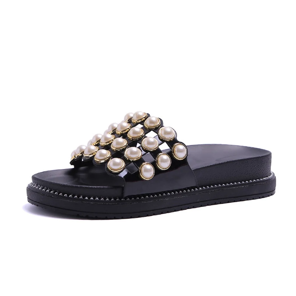 Women's slippers summer new pearl decoration sandals fashion geek sexy casual home out flat shoes women
Women's slippers summer new pearl decoration sandals fashion geek sexy casual home out flat shoes women