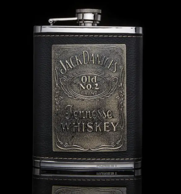 

Whiskey flagon 304 Stainless Steel Hip Flasks 8oz Alcohol Flagon PU Leather wine pot pocket metal jug Flask Liquor Drinkware