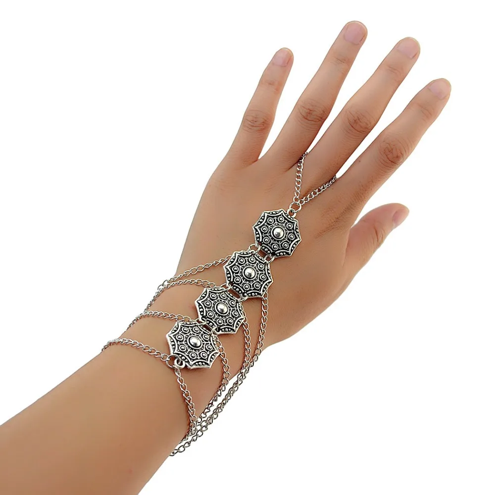 Bohemian Vintage Gypsy Multilayer Tassel Finger Hand Harness Carving Flower Link Bracelet For Women Tridal Maxi Bijoux Jewelry
Bohemian Vintage Gypsy Multilayer Tassel Finger Hand Harness Carving Flower Link Bracelet For Women Tridal Maxi Bijoux Jewelry