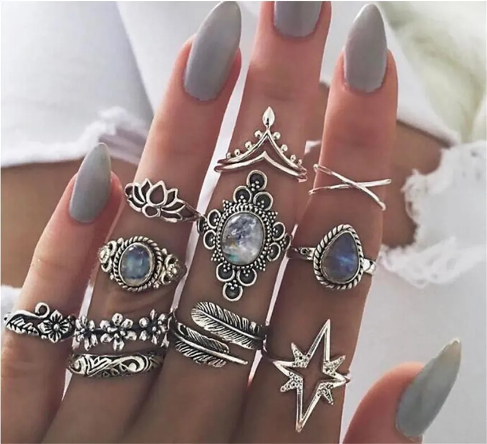 

11 Pcs/Set Boho Carving Flowers Leaves Water Drop Stars Crystals Gem Joint Ring Fashion Lady Party Silver Ring Set Combinations