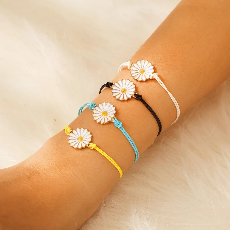 Ubuhle Fashion Couple Bracelet Gold Flower Bracelet Colorful Lucky Braided Jewelry Adjustable Rop Chain Bracelet for Women Men
Ubuhle Fashion Couple Bracelet Gold Flower Bracelet Colorful Lucky Braided Jewelry Adjustable Rop Chain Bracelet for Women Men