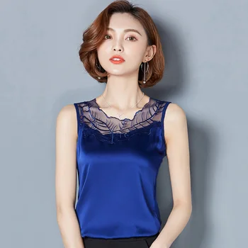 Lace O-Neck Rayon Tops Sexy Vests Women Fashion Hollow Out Tank Tops blue Elegant Women's summer temperament Sleeveless Tops
Lace O-Neck Rayon Tops Sexy Vests Women Fashion Hollow Out Tank Tops blue Elegant Women's summer temperament Sleeveless Tops