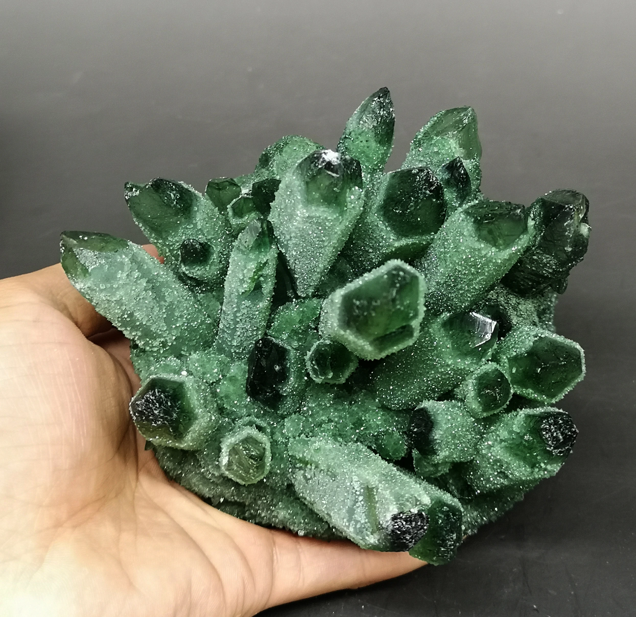 880g Natural Green Ghost Phantom Quartz Crystal Cluster Crystals and stones Healing Specimen Decoration Free gift wooden base
880g Natural Green Ghost Phantom Quartz Crystal Cluster Crystals and stones Healing Specimen Decoration Free gift wooden base