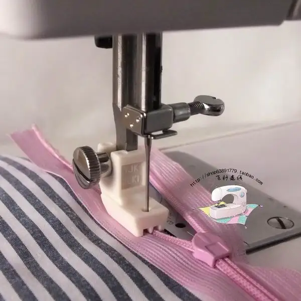 4pcs Sewing machine accessories invisible zipper presser Foot sewing machine presser for SINGER brother JANOME sewing
4pcs Sewing machine accessories invisible zipper presser Foot sewing machine presser for SINGER brother JANOME sewing