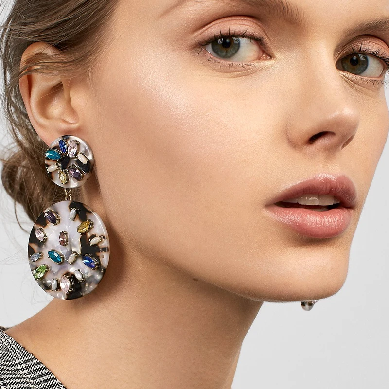JURAN 8 colors 2019 NEW DESIGN women resin earring vintage statement fashion christmas drop Earring for women
JURAN 8 colors 2019 NEW DESIGN women resin earring vintage statement fashion christmas drop Earring for women