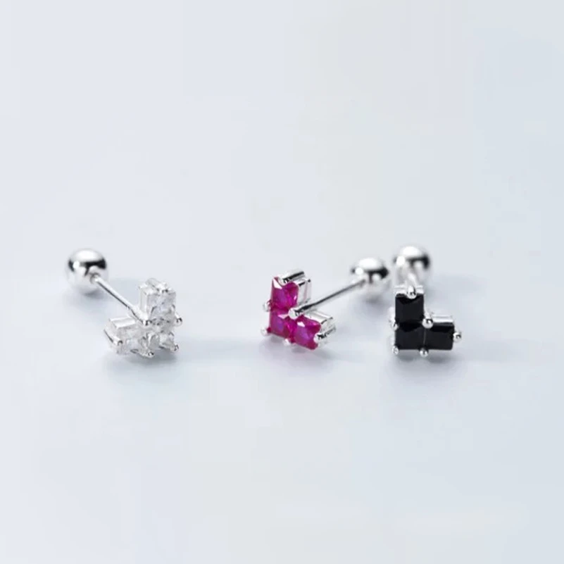 S925 sterling silver earring fashion personality zircon heart screw stud earring ear bone nails wild female girl silver jewelry
S925 sterling silver earring fashion personality zircon heart screw stud earring ear bone nails wild female girl silver jewelry