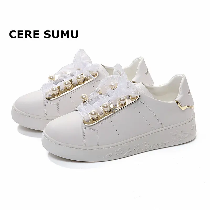 Leather Women Sneakers Fashion Pearl Shoes for Women Lace Up White Shoes Creepers Female Ladies Casual Footwear Platform Shoes
Leather Women Sneakers Fashion Pearl Shoes for Women Lace Up White Shoes Creepers Female Ladies Casual Footwear Platform Shoes