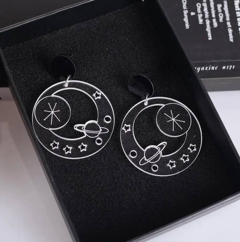 2018 New Fashion Personality Acrylic Dangle Earrings Stars Universe Sun Moon Saturn Acrylic Club Drop Earrings For Women Girl
2018 New Fashion Personality Acrylic Dangle Earrings Stars Universe Sun Moon Saturn Acrylic Club Drop Earrings For Women Girl