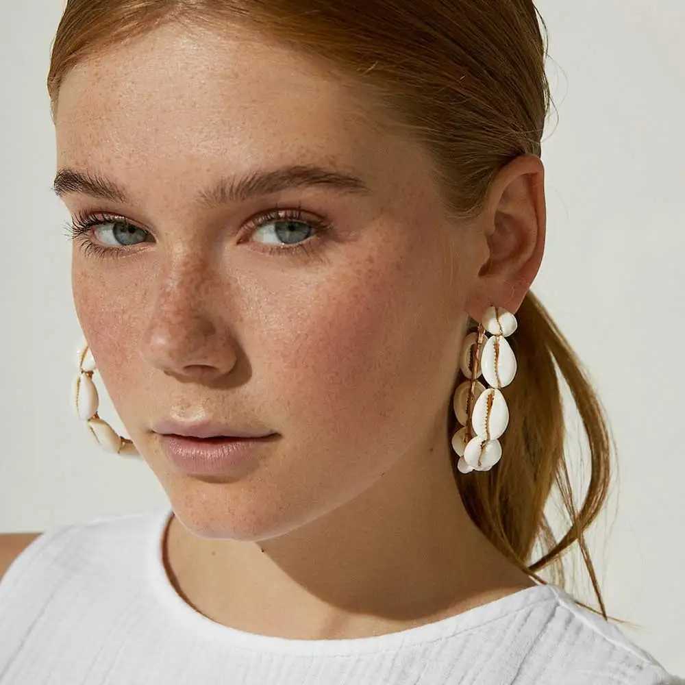 JUST FEEL ZA 2019 Sea Conch Shell Dangle Earrings Jewelry for Women Summer Special Gifts Wedding Party Conch Statement Earrings
JUST FEEL ZA 2019 Sea Conch Shell Dangle Earrings Jewelry for Women Summer Special Gifts Wedding Party Conch Statement Earrings
