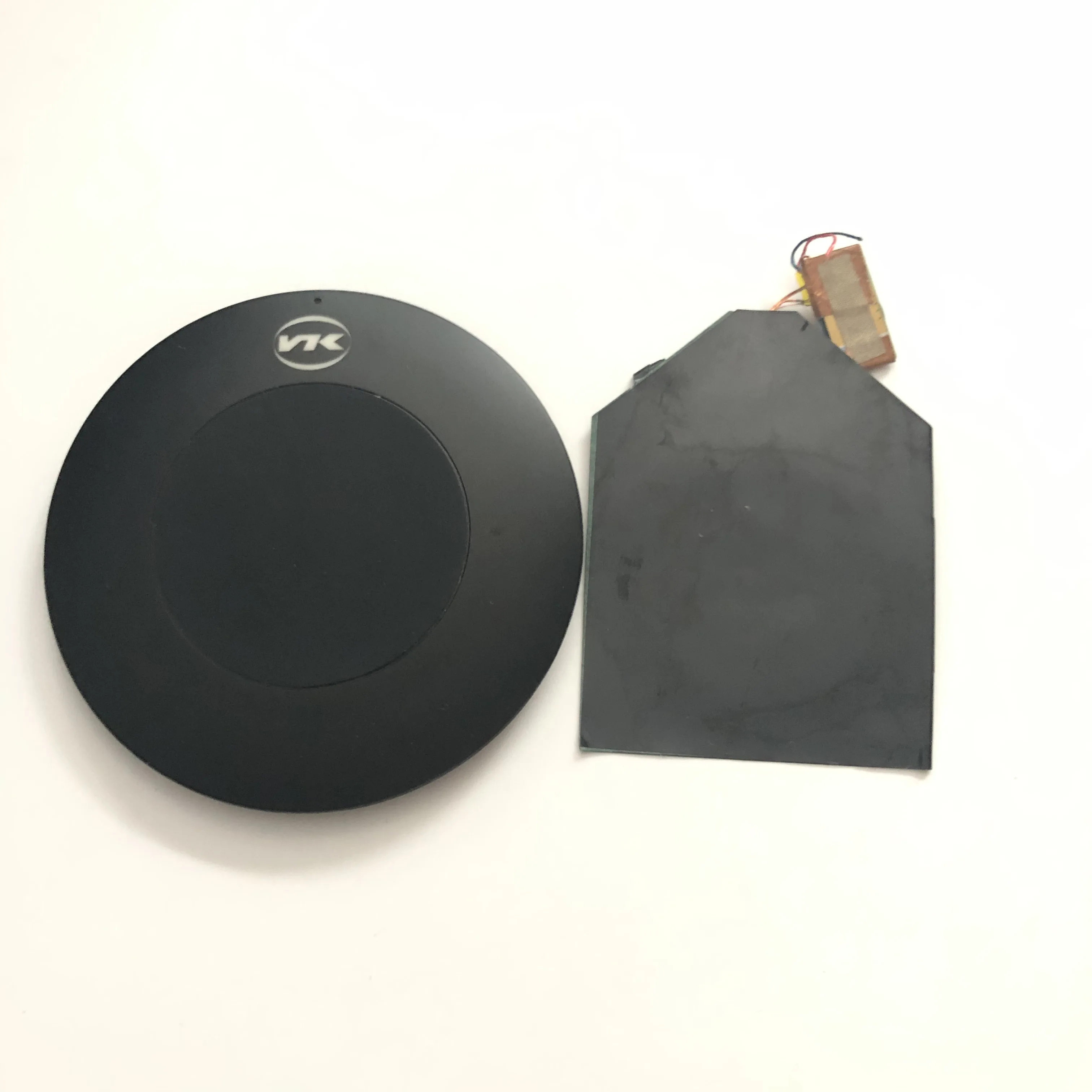 VKworld VK7000 Used Wireless Charger For VKworld VK7000 MTK6750T Octa Core 5.2 inch 1280x720 Smartphone
VKworld VK7000 Used Wireless Charger For VKworld VK7000 MTK6750T Octa Core 5.2 inch 1280x720 Smartphone