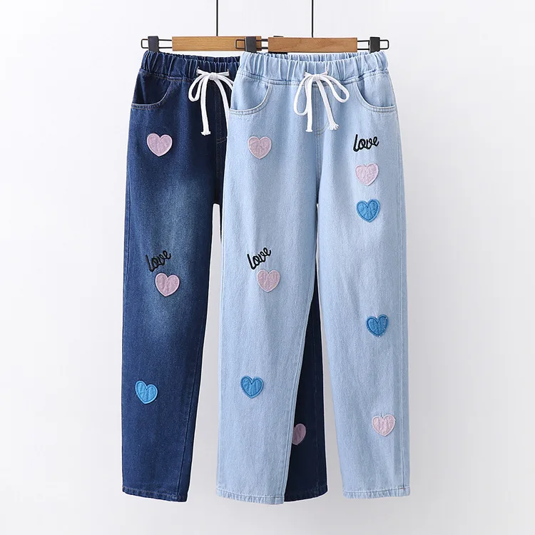 New Qiu Dong Outfit College Wind Thin Relaxed Joker Patch Love Embroidery Pants Female Jeans
New Qiu Dong Outfit College Wind Thin Relaxed Joker Patch Love Embroidery Pants Female Jeans
