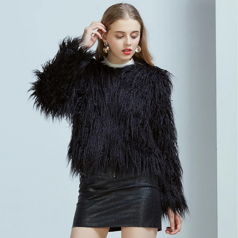 ZADORIN New Fashion Bohemian Fluffy Faux Fur Coat Winter Coat Women Tops Boho Faux Fur Jacket bontjas manteau femme hiver
ZADORIN New Fashion Bohemian Fluffy Faux Fur Coat Winter Coat Women Tops Boho Faux Fur Jacket bontjas manteau femme hiver