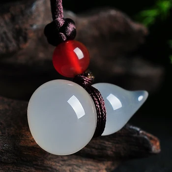 Natural ice permeable oily jade pulp gourd small pendant men and women, the baby jade pendant Pendant
Natural ice permeable oily jade pulp gourd small pendant men and women, the baby jade pendant Pendant