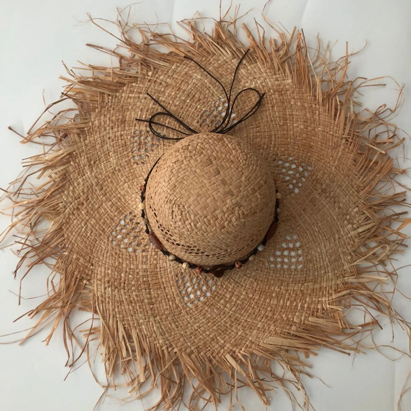 ZJBECHAHMU Casual Solid Vintage Jewelry accessories Straw Sun Hat For Women Summer Cap Shaded beach folding hat 2019 New fedoras
ZJBECHAHMU Casual Solid Vintage Jewelry accessories Straw Sun Hat For Women Summer Cap Shaded beach folding hat 2019 New fedoras