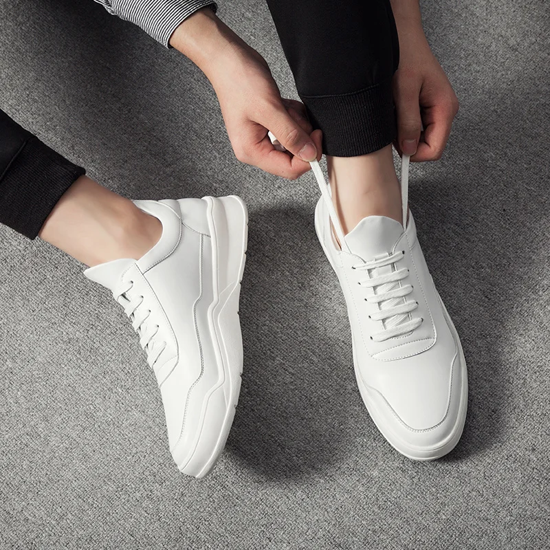 Yomior Spring Autumn New Men Shoes Fashion Slip-On Breathable Casual Shoes High Quality Men Loafers Sneakers Zapatos Hombre
Yomior Spring Autumn New Men Shoes Fashion Slip-On Breathable Casual Shoes High Quality Men Loafers Sneakers Zapatos Hombre