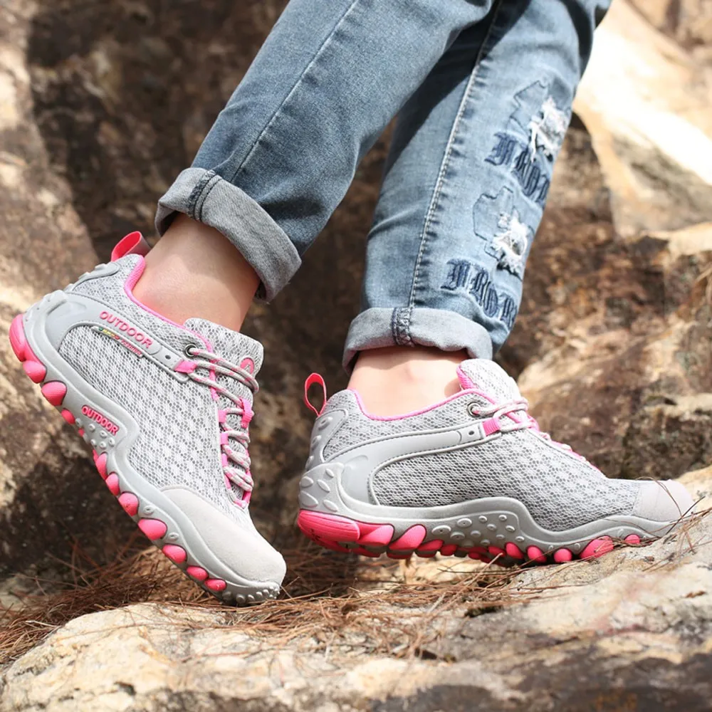 2019 Autumn Winter Women's Waterproof Hiking Shoes Trekking Shoes Breathable Sneakers Women Camping Travel Outdoor Sports Shoes
2019 Autumn Winter Women's Waterproof Hiking Shoes Trekking Shoes Breathable Sneakers Women Camping Travel Outdoor Sports Shoes