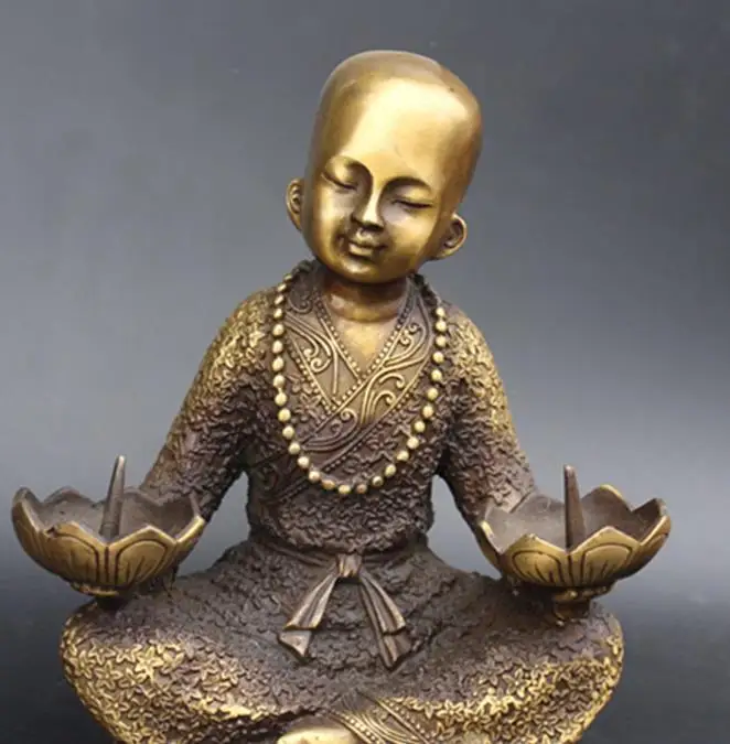 Rare Old Qing Dynasty copper statue / sculpture-Buddhism lamp stand,Carved ornaments,Handmade crafts,collection& adornment
Rare Old Qing Dynasty copper statue / sculpture-Buddhism lamp stand,Carved ornaments,Handmade crafts,collection& adornment