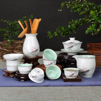 White porcelain Kung Fu tea sets home pu'er tea red tea teapot cups combination set Chinese-style ceramic simple kiln tea set
White porcelain Kung Fu tea sets home pu'er tea red tea teapot cups combination set Chinese-style ceramic simple kiln tea set