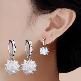 New arrival hot sell ice snow flower design 925 sterling silver ladies stud earrings jewelry birthday gift wholesale women
New arrival hot sell ice snow flower design 925 sterling silver ladies stud earrings jewelry birthday gift wholesale women