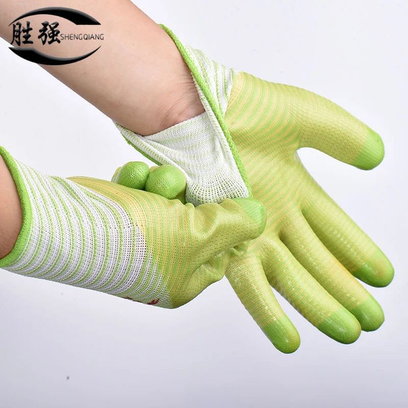 1pair Green Safety Gloves Working PVC Nylon Latex Antiskid for Finger Mesh Gloves Esd Anti Static Electronics Man Grip
1pair Green Safety Gloves Working PVC Nylon Latex Antiskid for Finger Mesh Gloves Esd Anti Static Electronics Man Grip