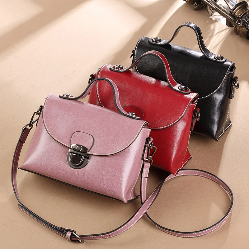 2018 New Fashion Genuine Leather Woman Bag Vintage Soft Cowhide Shoulder Bags Crossbody Designer Handbag Lock Flap Leisure Bags
2018 New Fashion Genuine Leather Woman Bag Vintage Soft Cowhide Shoulder Bags Crossbody Designer Handbag Lock Flap Leisure Bags