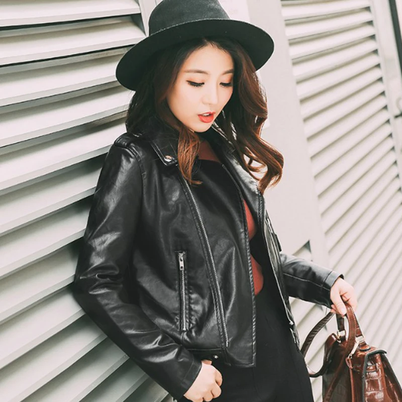 Motorcycle PU Leather Jacket Women Autumn Plus Size Zipper outerwear coats jackets casual Short Faux Leather Biker Jacket Female
Motorcycle PU Leather Jacket Women Autumn Plus Size Zipper outerwear coats jackets casual Short Faux Leather Biker Jacket Female