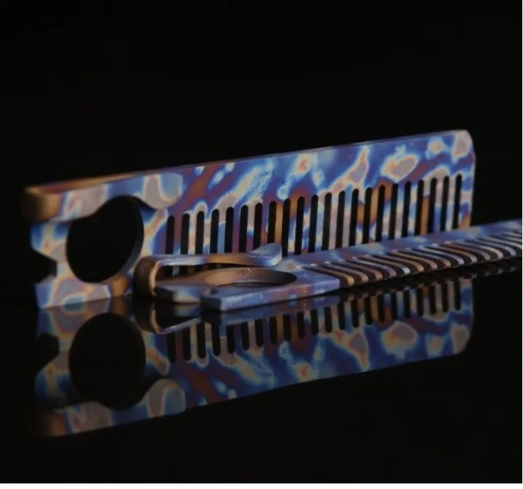 Titanium Comb TC4 Titanium Alloy Hairdressing Comb Tactics Comb Anti-static Be Applicable Health
Titanium Comb TC4 Titanium Alloy Hairdressing Comb Tactics Comb Anti-static Be Applicable Health