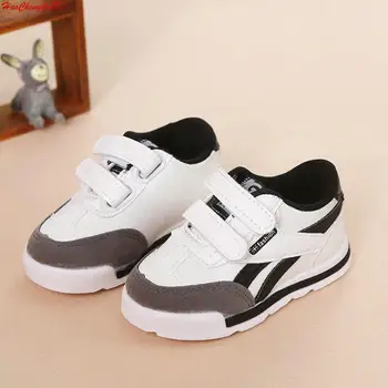 2018 European spring/autumn Patch baby casual shoes hot sales breathable girls boy shoes colorful lighted baby sneakers
2018 European spring/autumn Patch baby casual shoes hot sales breathable girls boy shoes colorful lighted baby sneakers