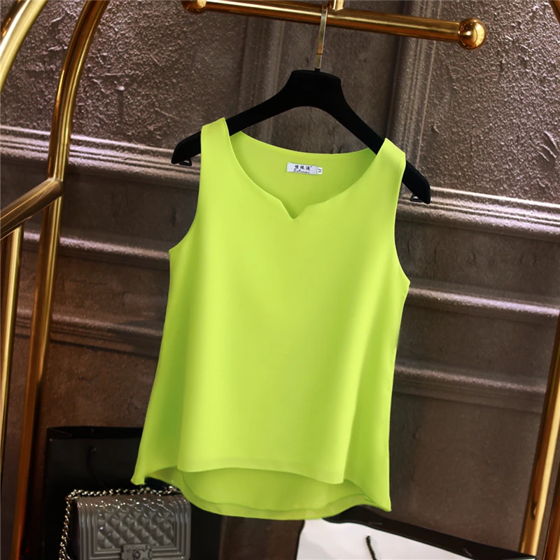 2020 Luxury Brand Sleeveless Chiffon Blouse Women Summer Solid V-neck Casual Loose Shirt Blouse Plus Size S-5XL Ladies Tops
2020 Luxury Brand Sleeveless Chiffon Blouse Women Summer Solid V-neck Casual Loose Shirt Blouse Plus Size S-5XL Ladies Tops