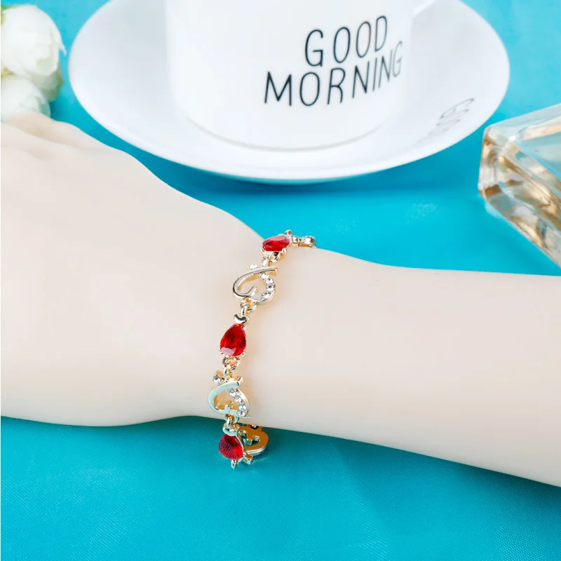 Charming Heart red Bracelets & Bangles For Women Girls 5 Colors Metal Rhinestone Bracelets Hot Sale Statement Jewelry Wholesale
Charming Heart red Bracelets & Bangles For Women Girls 5 Colors Metal Rhinestone Bracelets Hot Sale Statement Jewelry Wholesale