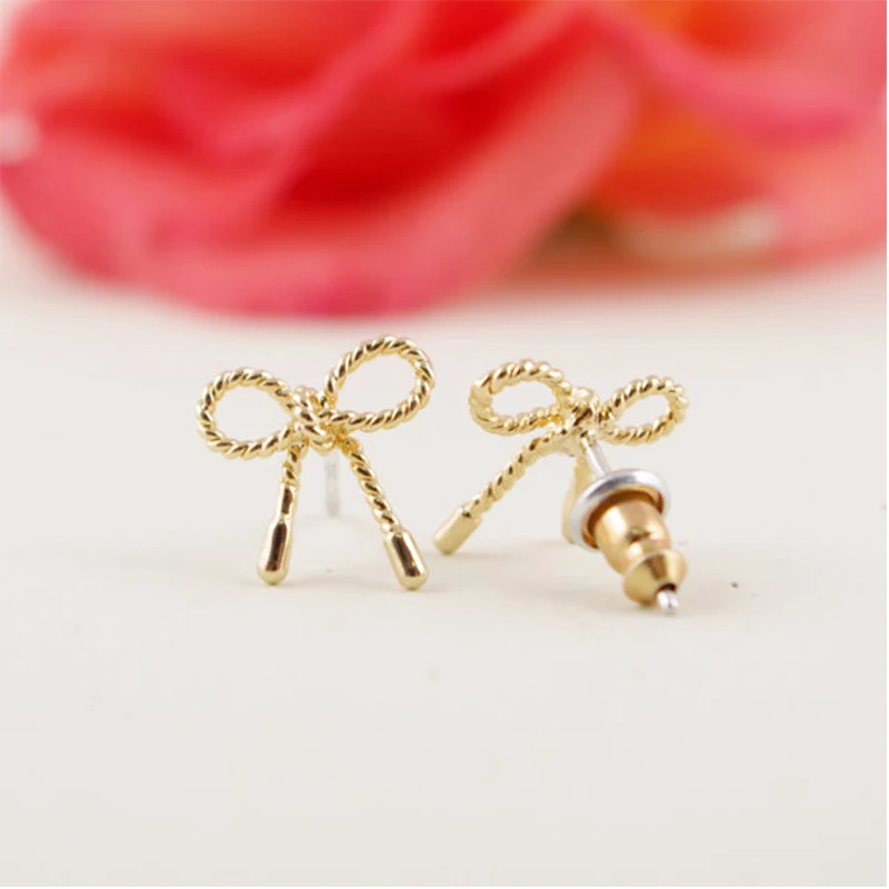 Yiustar Earring Fashion Hot Simple Butterfly Design Gold Silver Plated Twist Bowk not Shape Bow Tie stud Earrings for Women Gift
Yiustar Earring Fashion Hot Simple Butterfly Design Gold Silver Plated Twist Bowk not Shape Bow Tie stud Earrings for Women Gift