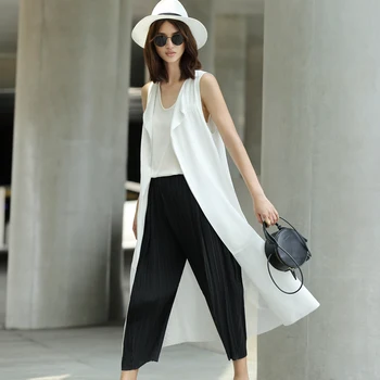 Customize Women Summer Autumn Fashion Plus Size Casual Sleeveless Open Chiffon Outwear Ladies Sexy See-through Maxi Long Vest
Customize Women Summer Autumn Fashion Plus Size Casual Sleeveless Open Chiffon Outwear Ladies Sexy See-through Maxi Long Vest