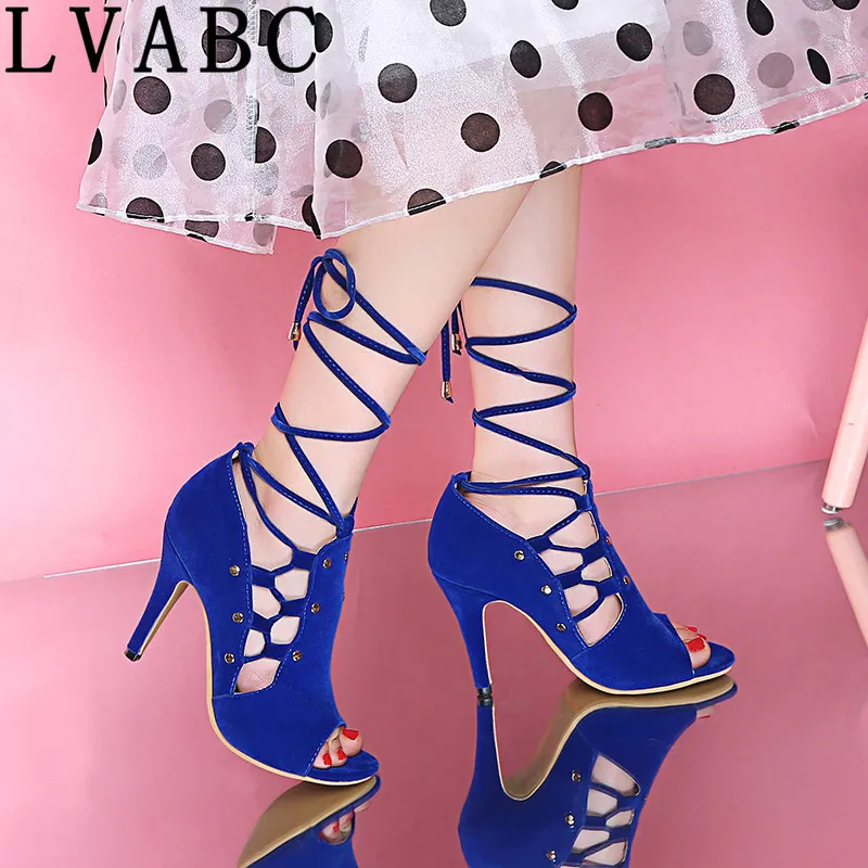 Summer Roman Gladiator Carved Cut Out Open Toe Sandals Party Wedding Women Faux Suede Shoes Stiletto Pump High Heel Plus Size 46
Summer Roman Gladiator Carved Cut Out Open Toe Sandals Party Wedding Women Faux Suede Shoes Stiletto Pump High Heel Plus Size 46