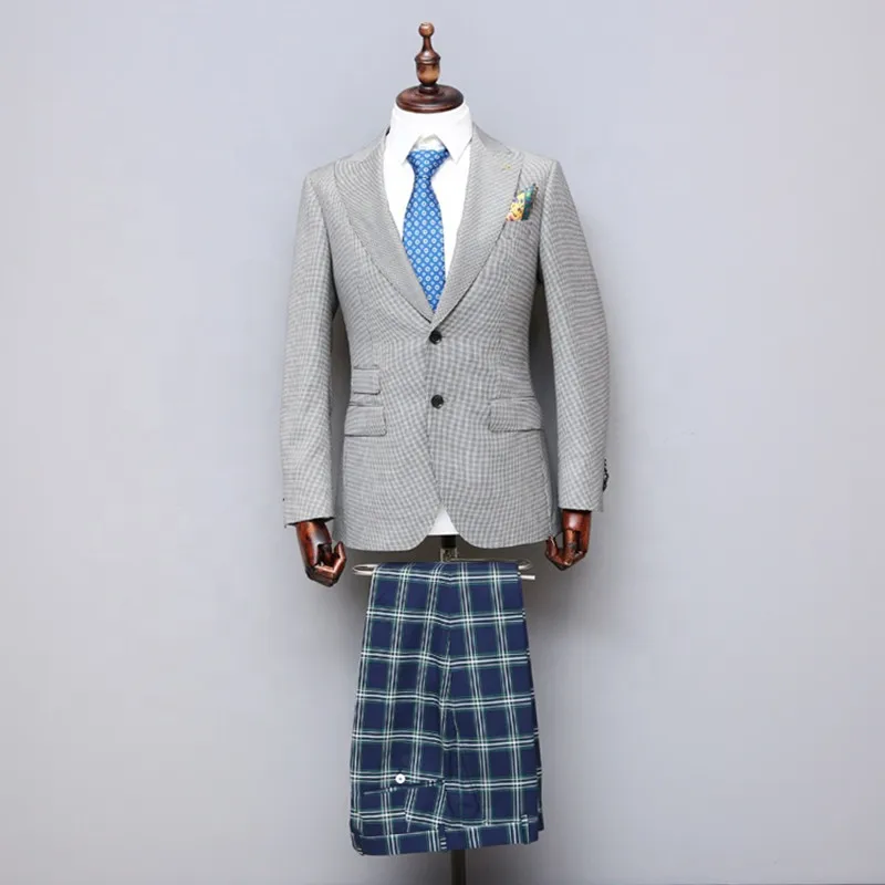 Bespoke Mens Suit Custom Made Royal Grey Mens Plaid Suit,Tailored Men Suit Peak Lapel Personal Monogram Name on Suits
Bespoke Mens Suit Custom Made Royal Grey Mens Plaid Suit,Tailored Men Suit Peak Lapel Personal Monogram Name on Suits