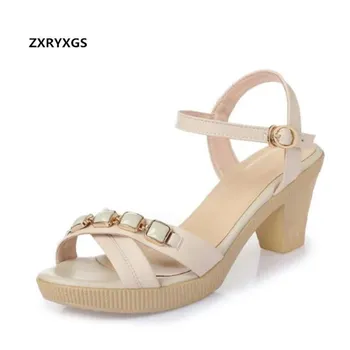2019 New High Quality Cowhide Rhinestone Women Shoes Sandals Non-slip High Heels Shoes Woman Sandals Plus Size Fashion Sandals
2019 New High Quality Cowhide Rhinestone Women Shoes Sandals Non-slip High Heels Shoes Woman Sandals Plus Size Fashion Sandals