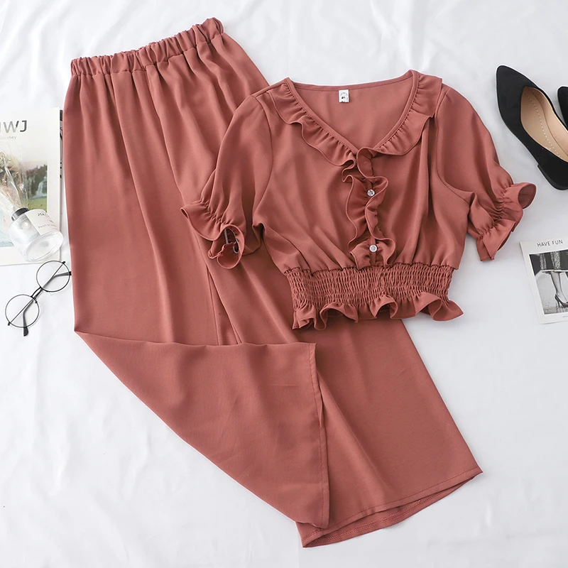 MVGIRLRU Women's Summer Solid Two Piece Set Short Sleeve Crop Tops with High Waist Wide-leg Pants Suits
MVGIRLRU Women's Summer Solid Two Piece Set Short Sleeve Crop Tops with High Waist Wide-leg Pants Suits
