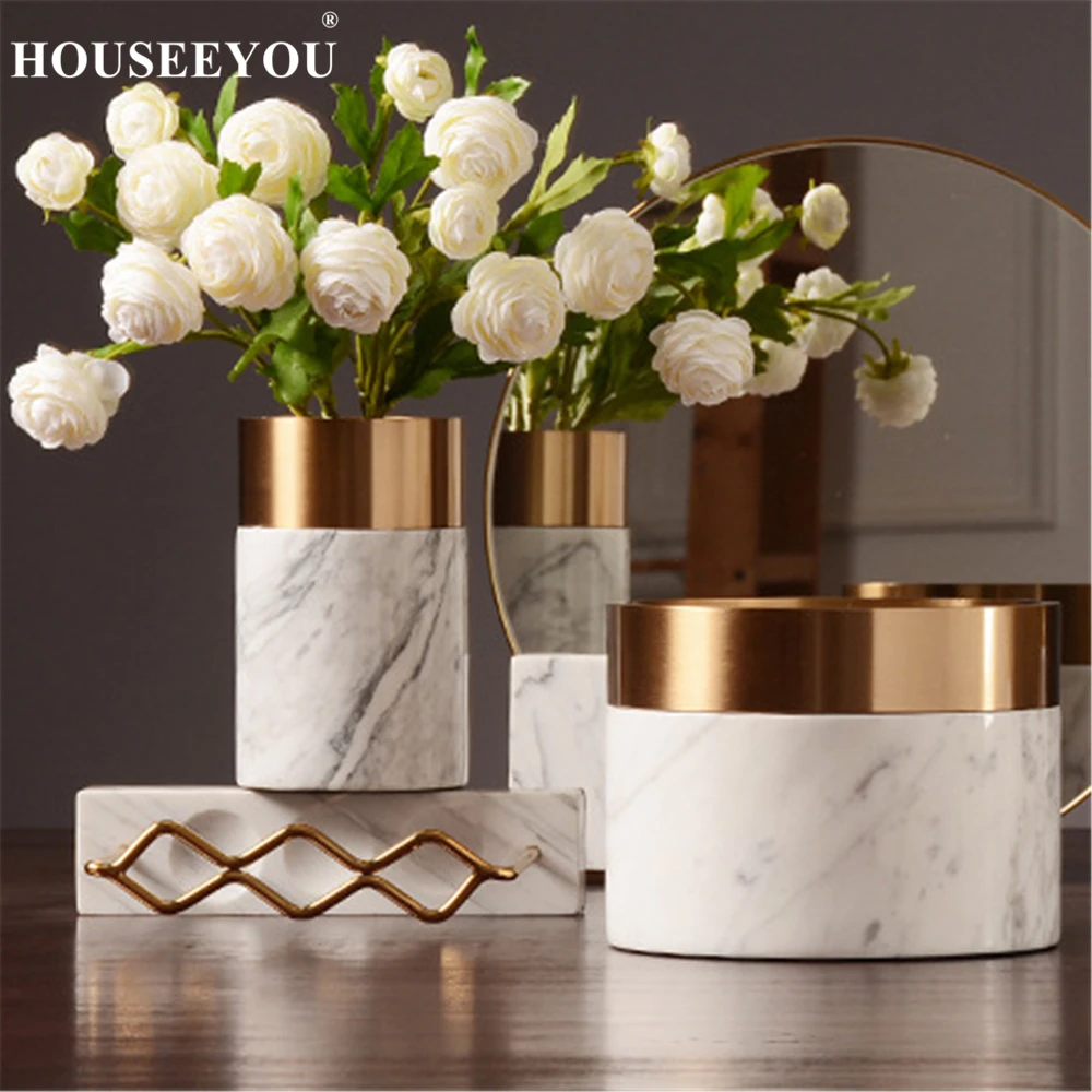 Modern Nordic Marble Golden Plating Round Flower Vase Plants Vazo Vaso Vasi Vaas Home Office Hotel Desktop Decorations Crafts
Modern Nordic Marble Golden Plating Round Flower Vase Plants Vazo Vaso Vasi Vaas Home Office Hotel Desktop Decorations Crafts