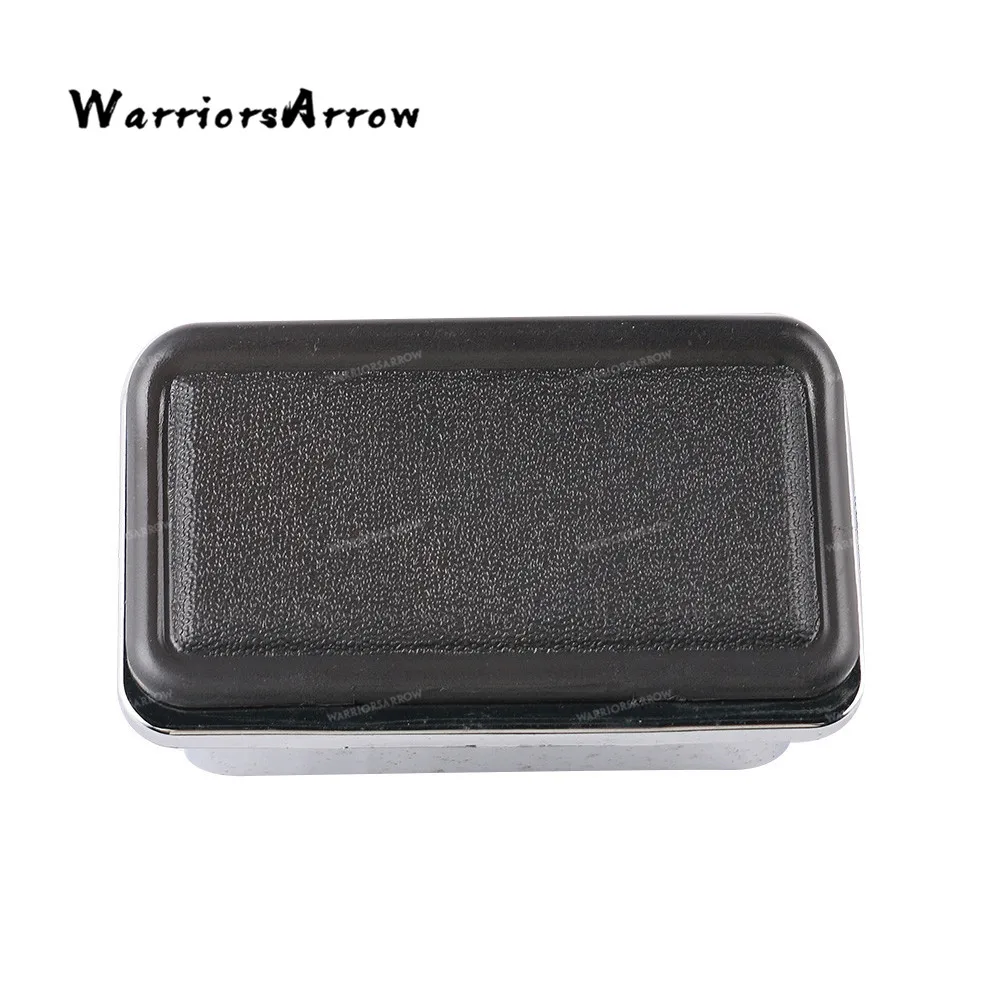 Car Rear Door Ash Tray Ashtray For Mitsubshi Pajero Montero Shogun V31 V32 V33 V43 1990-1999 2000 2001 2002 2003 2004 MB774536
Car Rear Door Ash Tray Ashtray For Mitsubshi Pajero Montero Shogun V31 V32 V33 V43 1990-1999 2000 2001 2002 2003 2004 MB774536