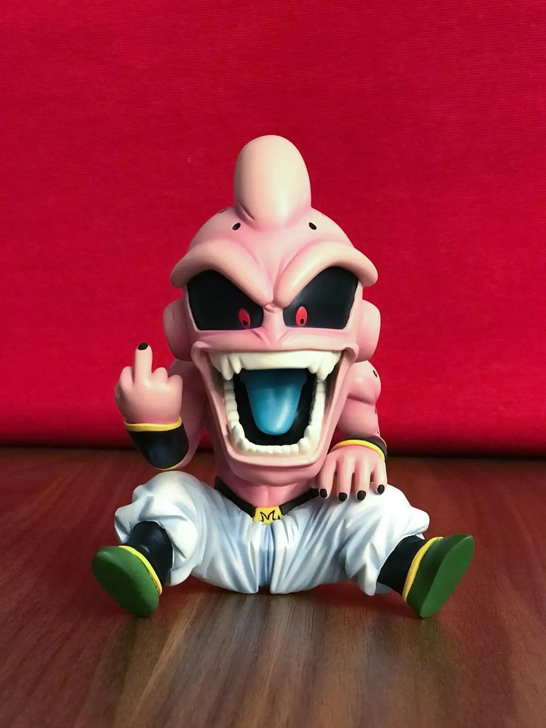 Dragon Ball Z Majin Buu Bad Taste Cute Ver. Boo Freeza frieza Middle Finger Q Sitting PVC Action Figure DBZ Goku 12cm
Dragon Ball Z Majin Buu Bad Taste Cute Ver. Boo Freeza frieza Middle Finger Q Sitting PVC Action Figure DBZ Goku 12cm
