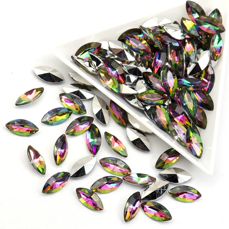 100pcs Holographic Acrylic Crystal Nail Art Gems 6*12mm Large Rhinestones Sharp-bottomed Stone Manicure Beauty Nail Charms Kit 
100pcs Holographic Acrylic Crystal Nail Art Gems 6*12mm Large Rhinestones Sharp-bottomed Stone Manicure Beauty Nail Charms Kit