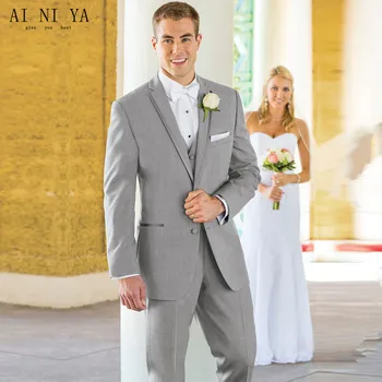 men suits classic Wedding suits Lapel mens wedding tuxedos for men groom suits three piece Suit(Jacket+Pants+vest+Bow Tie)
men suits classic Wedding suits Lapel mens wedding tuxedos for men groom suits three piece Suit(Jacket+Pants+vest+Bow Tie)