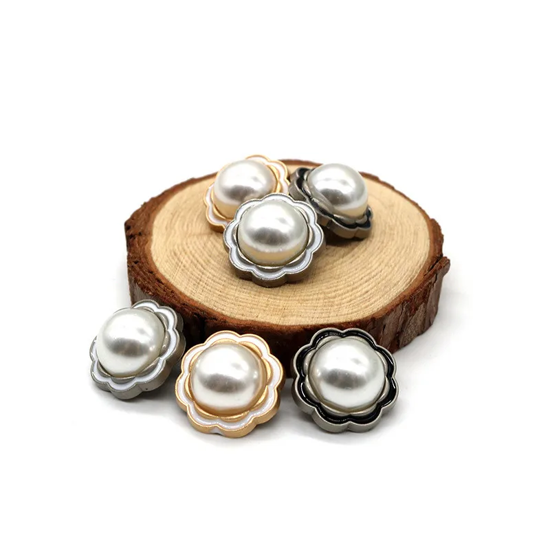 XUNZHE 10Pcs Golden + white Flower Pearl Buckle Shirt Buttons Metal Pearl Buttons Cheongsam, Hats, Shoes, Sweaters Garment
XUNZHE 10Pcs Golden + white Flower Pearl Buckle Shirt Buttons Metal Pearl Buttons Cheongsam, Hats, Shoes, Sweaters Garment