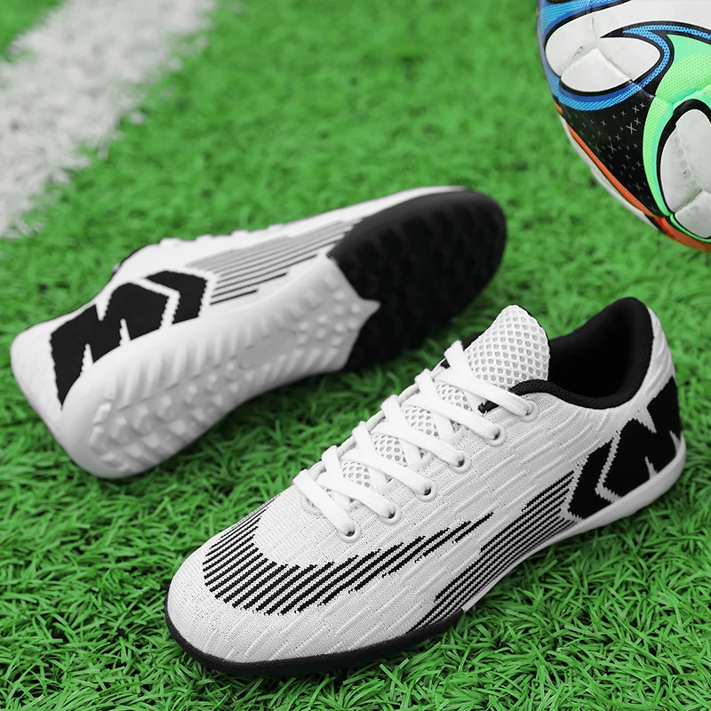 Lion Scream Breathable Soccer Shoes Indoor Superfly Chuteira Futebol High Quality Men Superfly Original TF Kids Football Boots
Lion Scream Breathable Soccer Shoes Indoor Superfly Chuteira Futebol High Quality Men Superfly Original TF Kids Football Boots