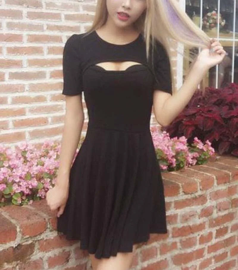 Summer New Sexy Women Dress Chest Hollow Out Elastic Slim Short Sleeve A-Line Dress For Femal
Summer New Sexy Women Dress Chest Hollow Out Elastic Slim Short Sleeve A-Line Dress For Femal